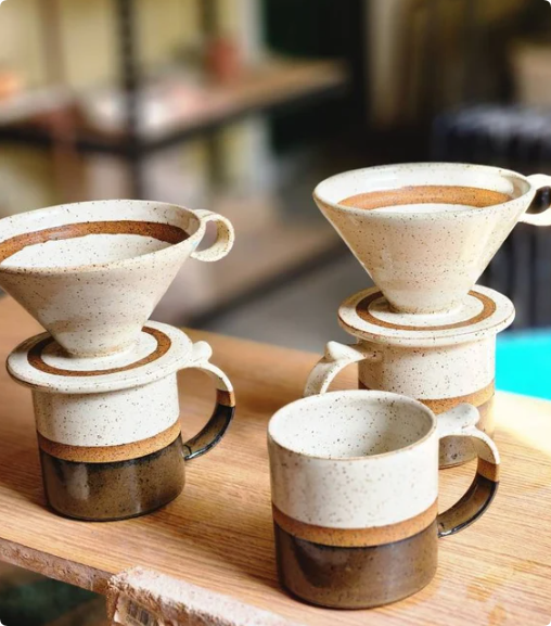 funnel handle ceramic mug