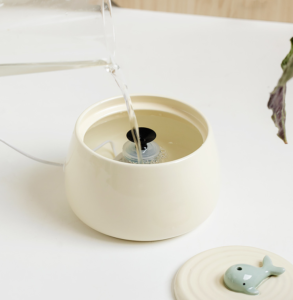 hot selling pet ceramic bowl tall slant flat raised bowl for cats and dogs ceramic pet bowls and feeders (copy)