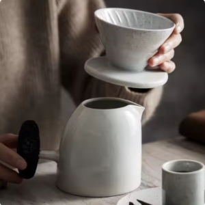 ceramic hand brewed coffee pot with filter cup drip coffee sharing pot set & coffee strainer