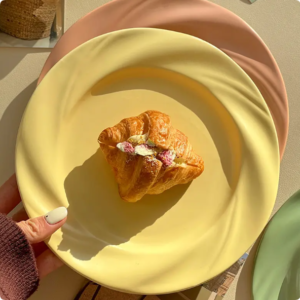 wholesale factory glazed small size matte ivory ceramic plate porcelain dishes
