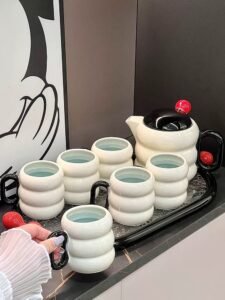 Exquisite Design Gift Wedding Coffee Cup Tea Sets High Quality Tea Pot Customize Design Ceramic Cup With Tray