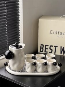 Modern Teatime Coffee Tea Cup Set 6 Cups Gold Rim Rroyal Luxury Ceramic Teapot Set With Tray