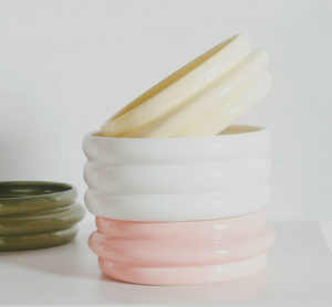 wholesale oem cat bowls logo ceramic dog bowl porcelain pet bowl with wooden footer