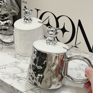 Wholesale social media popular style Violent bear light luxury style ceramic mugs