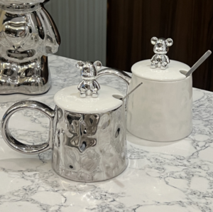 wholesale social media popular style violent bear light luxury style ceramic mugs