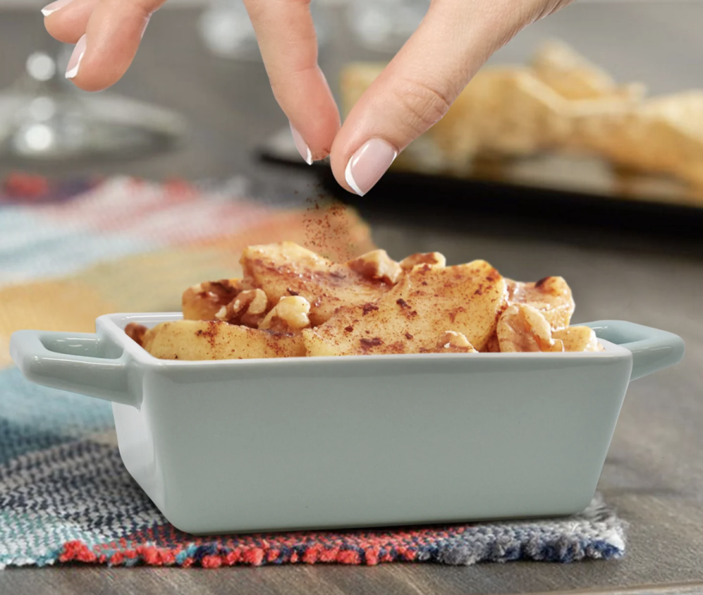 bake a casserole in a ceramic dish