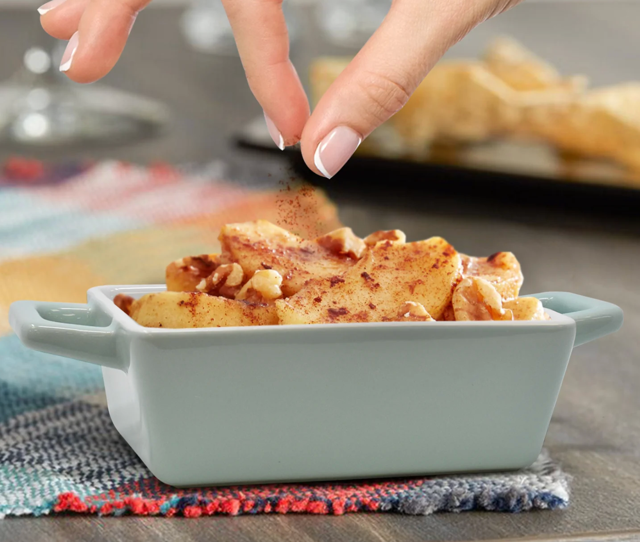 Why Ceramic Bakeware Is More Durable Than Glass - EKA : Leading ...